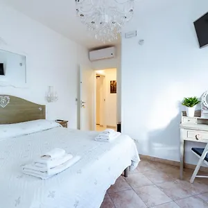 3* Guest house 